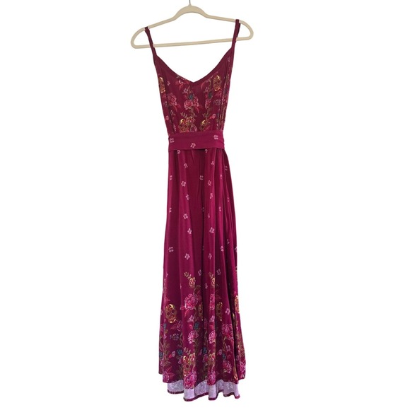 torrid Dresses & Skirts - Torrid Womens Plus Size 28/30 Burgundy Floral Sugar Skull Maxi Dress 5X